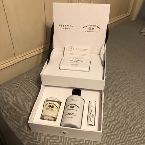 Rose Apothecary Gift Box Set X Beekman 1802